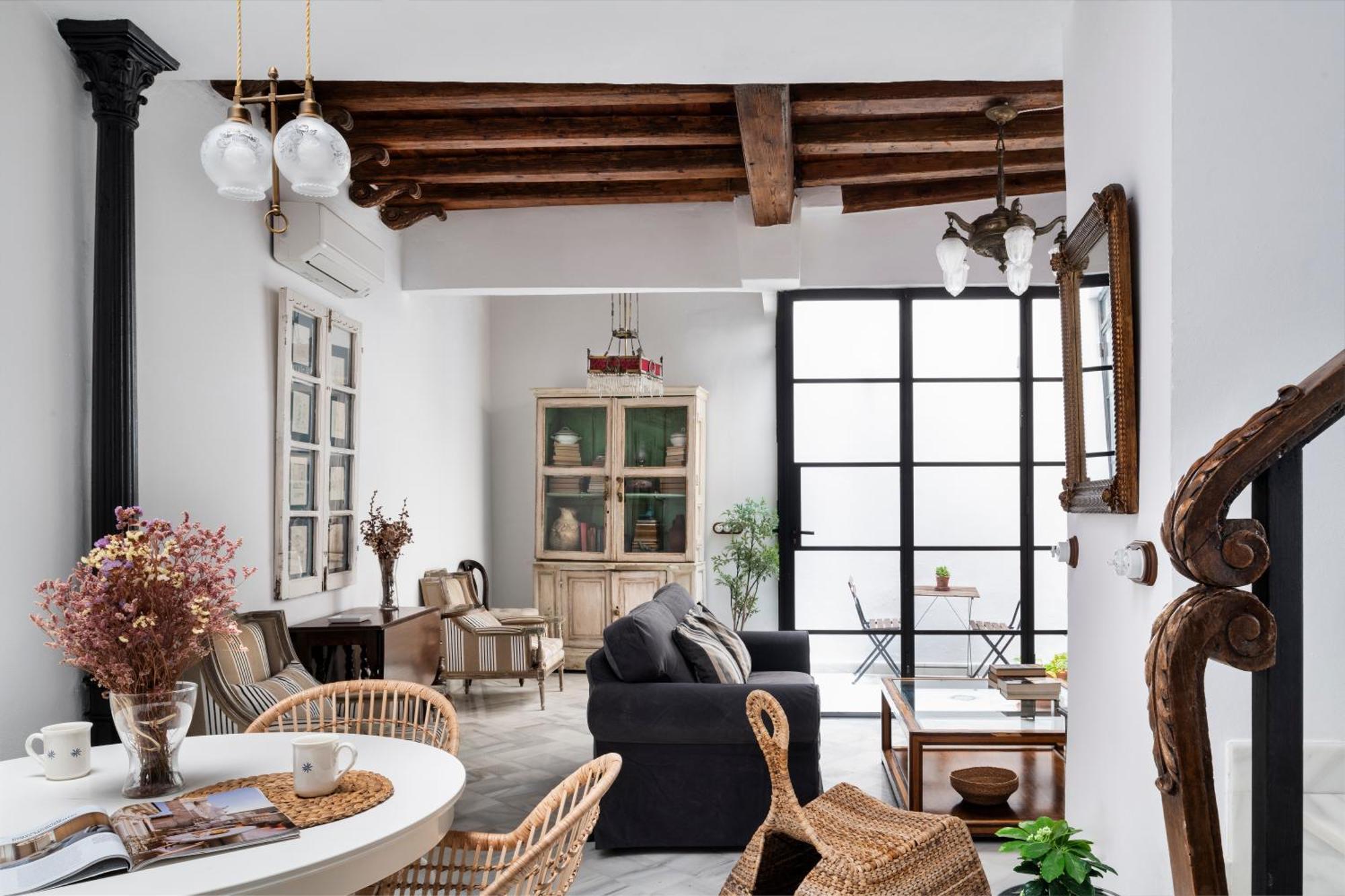 Magno Apartments Virgenes Luxury House Siviglia Esterno foto